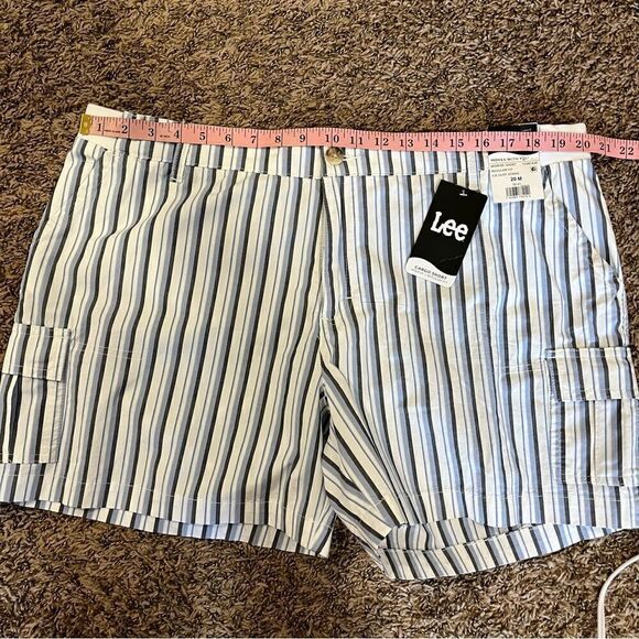 Lee Mid-Rise Stripe Short - Picture 7 of 9